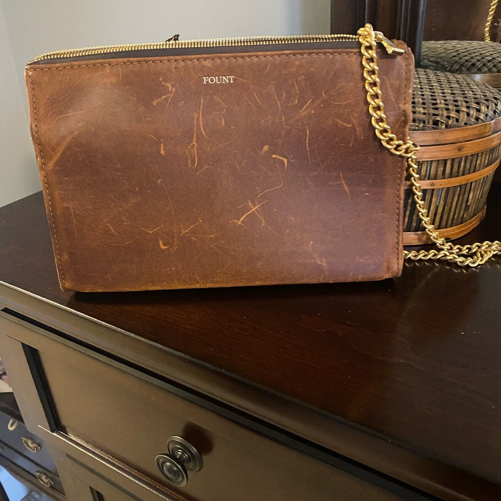 Fount Leather Finley crossbody purse.